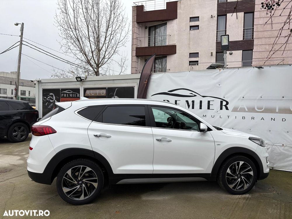 Hyundai Tucson 2.0 CRDI 4WD 6AT Luxury Pack+ - 16