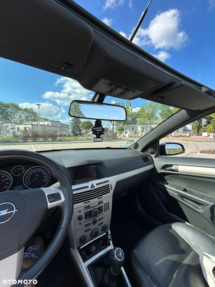 Opel Astra 1.8 Cosmo - 11