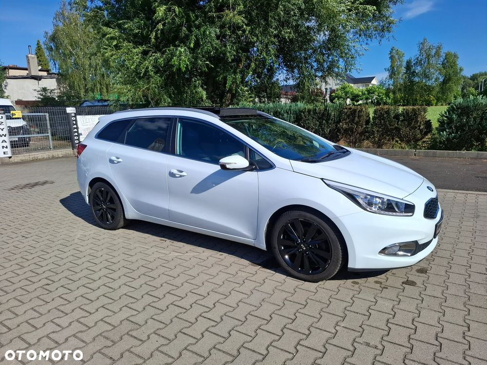 Kia Ceed - 1