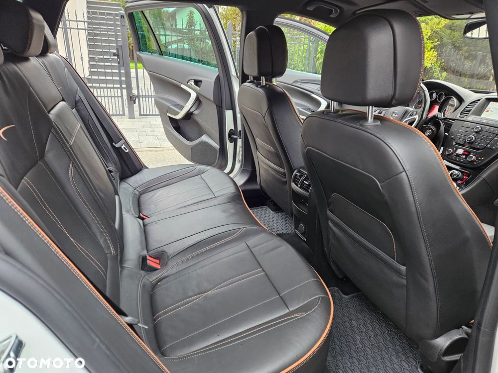 Opel Insignia 2.0 CDTI ecoFLEX Business Cosmo - 22