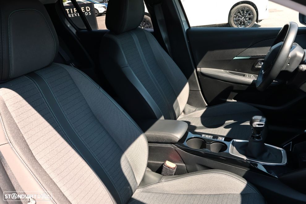 Peugeot 208 1.2 PureTech Allure - 22