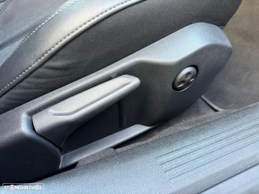 Peugeot 508 SW 1.6 Hybrid Allure e-EAT8 - 21