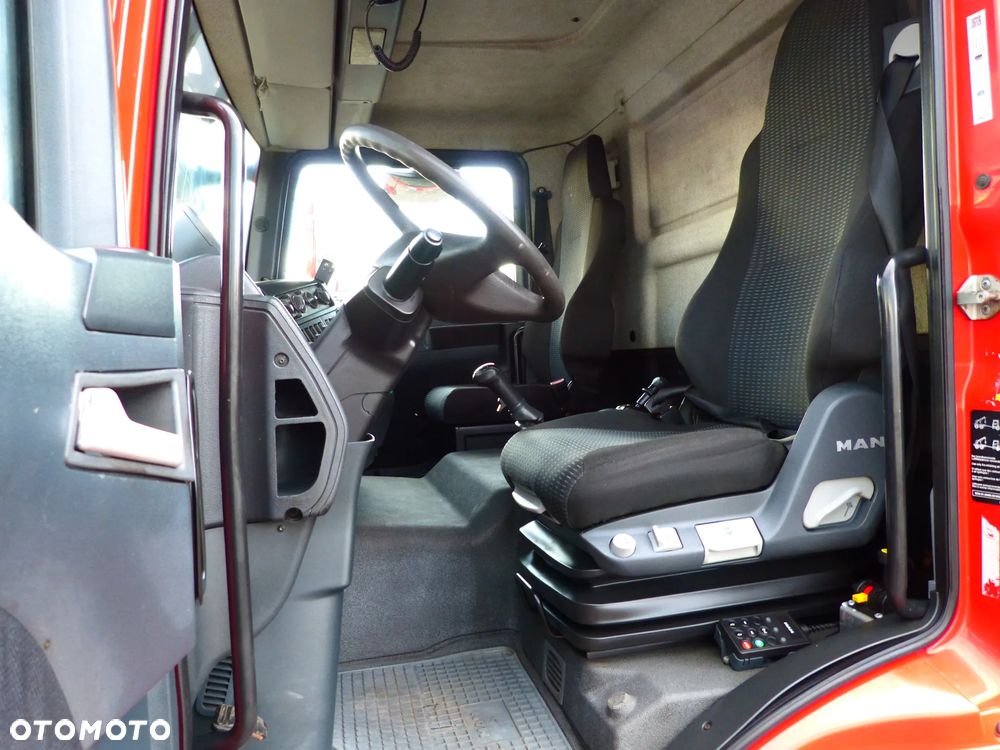MAN TGM 15.250 WYWROTKA / NOWY KIPER / 3- STRONNY / EURO 5 / DMC 15.000 KG / ŁADOWNOŚĆ 8.800 KG / DŁ. 4.60 / BLOKADA MOSTU - 28