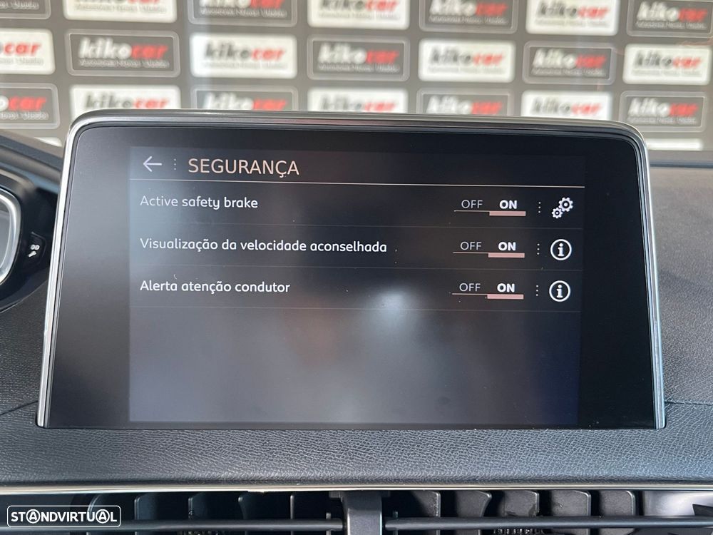 Peugeot 3008 1.5 BlueHDi GT EAT8 - 43
