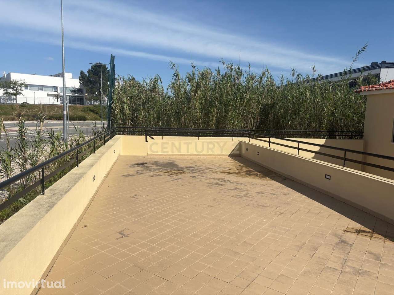 2 Lojas Arrendamento _ Caparica - Grande imagem: 4/4