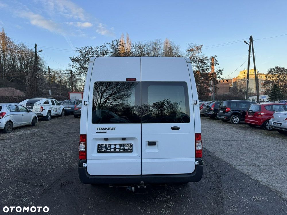 Ford Transit - 8