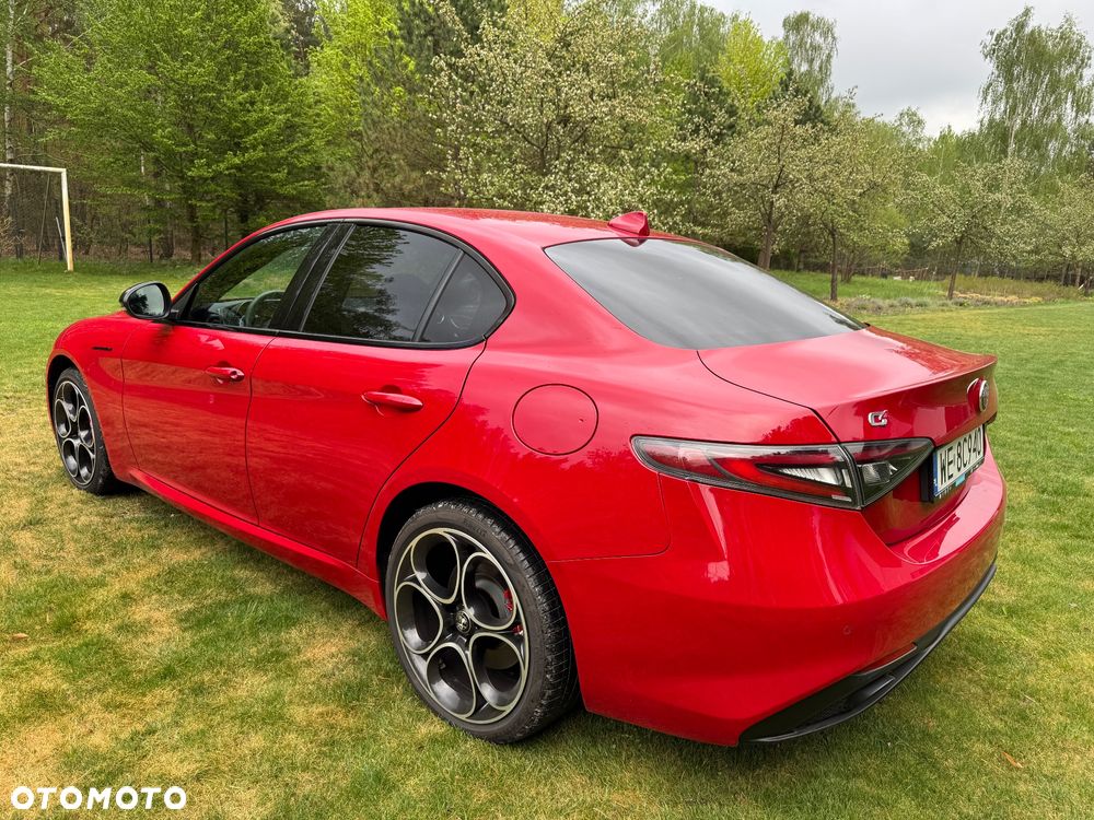 Alfa Romeo Giulia 2.0 Turbo Competizione Q4 - 4