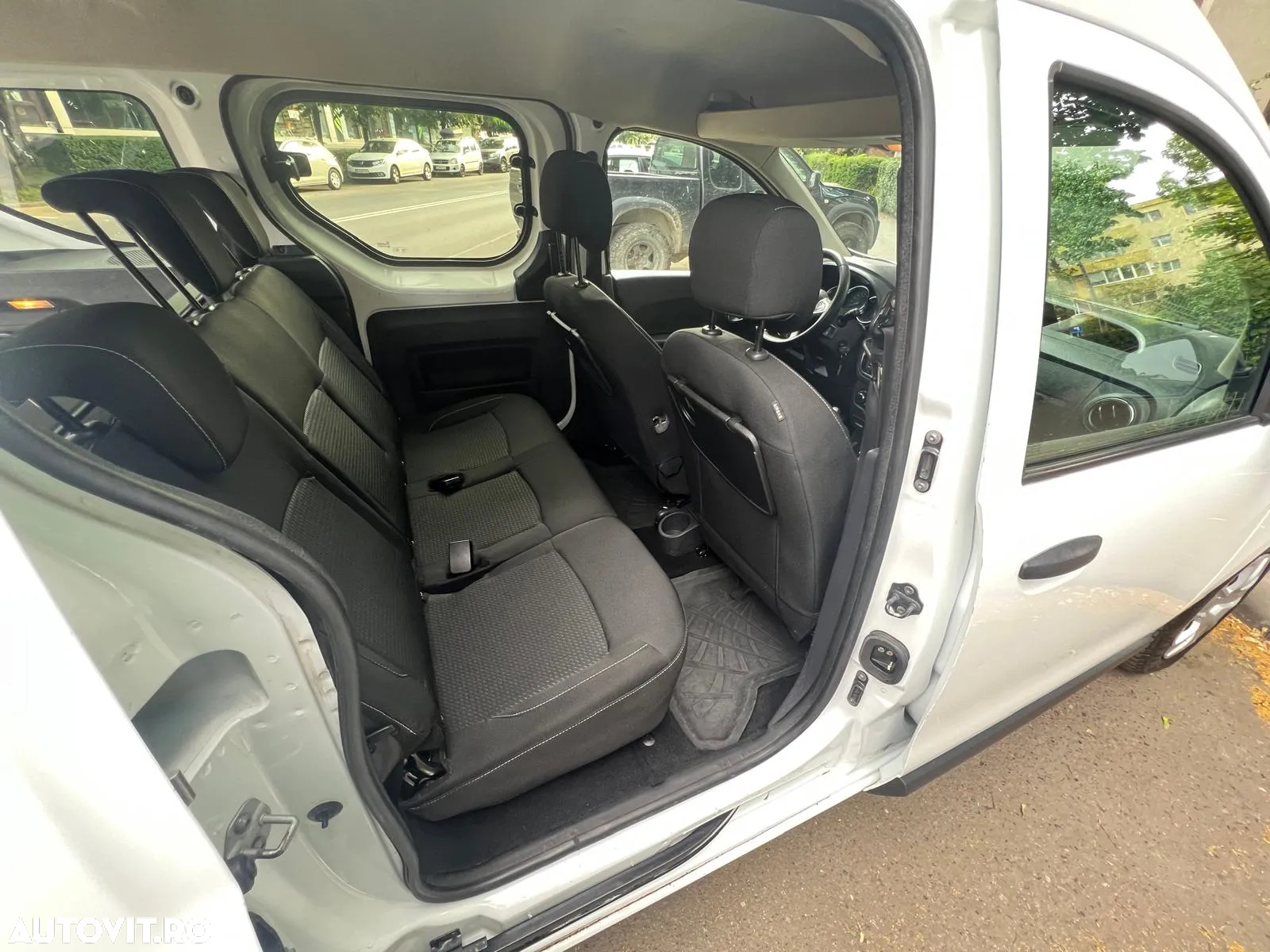 Dacia Dokker 1.6 SCe Laureate - 12