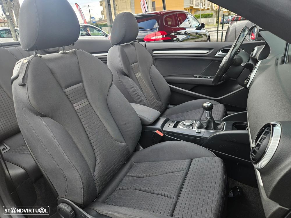 Audi A3 Cabrio 1.6 TDi S-line - 26