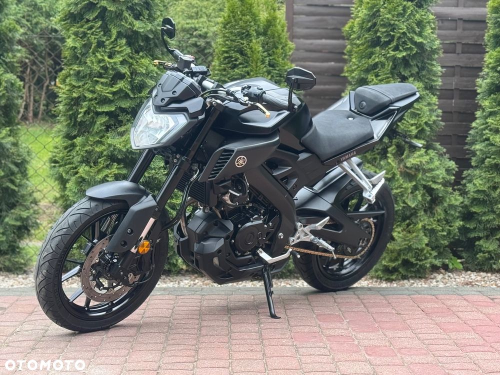 Yamaha MT - 5