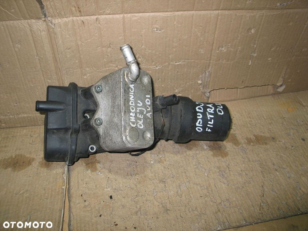podstawa obudowa chlodniczka filtra oleju audi vw skoda 2,0FSI 06D115397G - 1