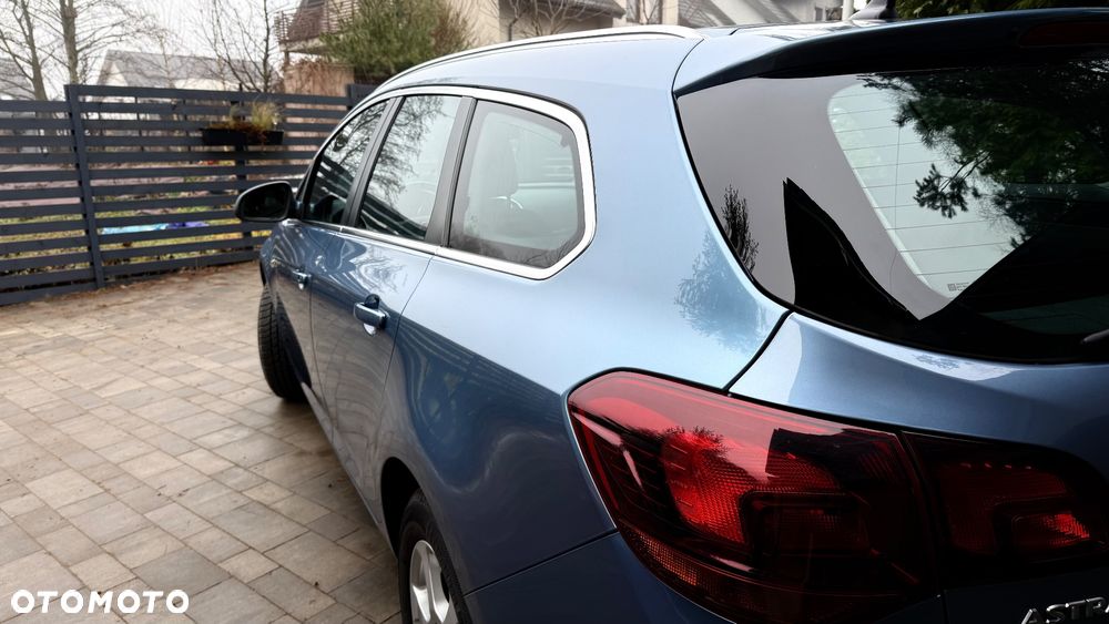 Opel Astra 1.4 Turbo Cosmo - 19