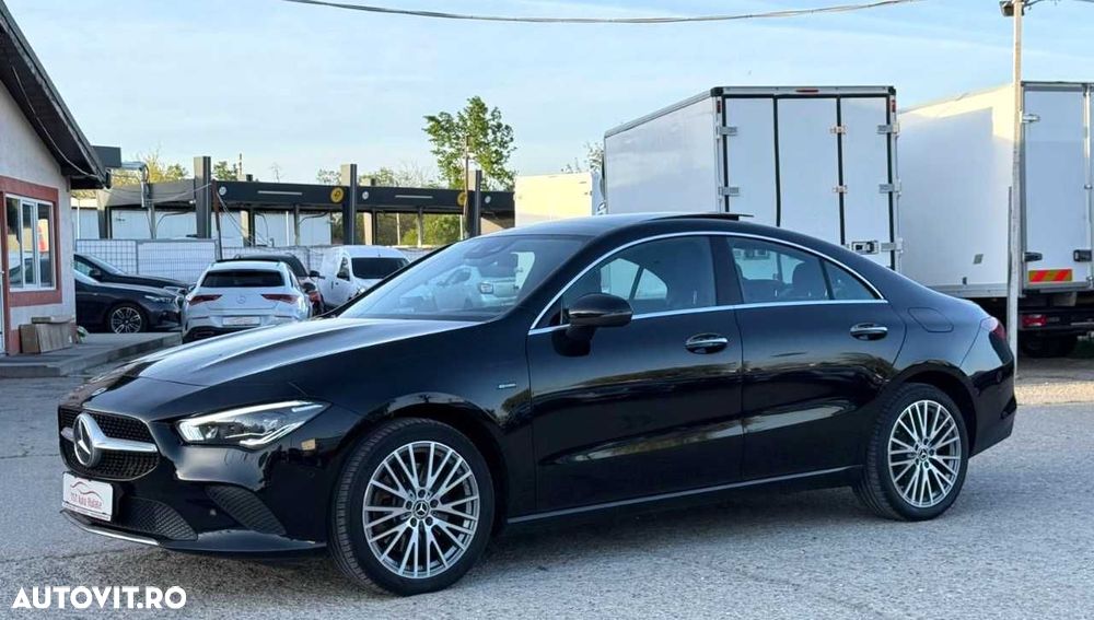 Mercedes-Benz CLA 250 - 4