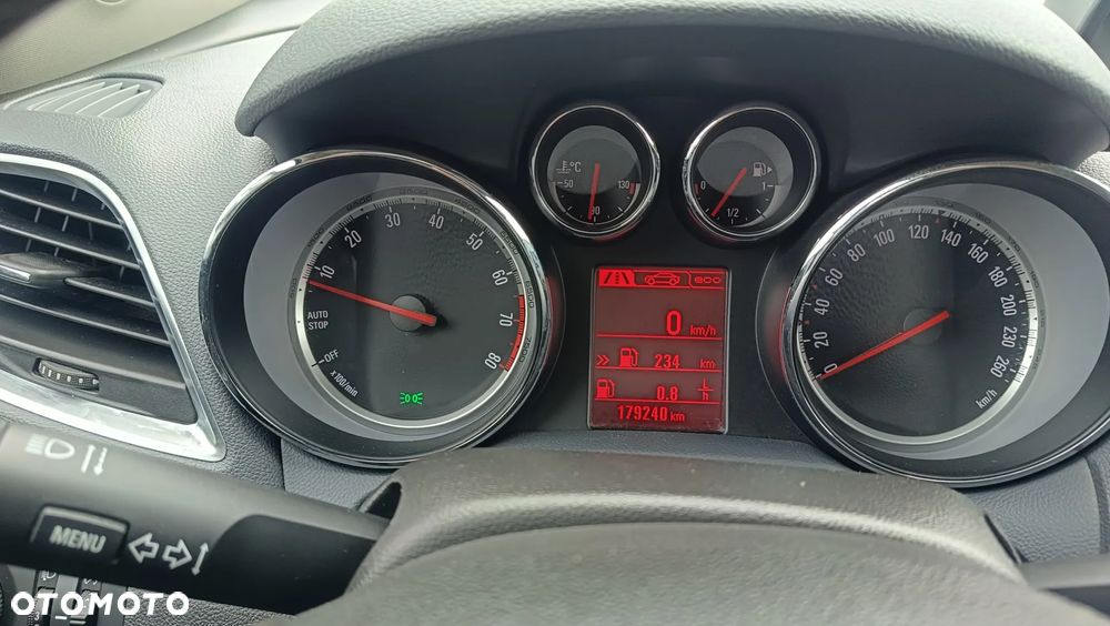 Opel Mokka 1.4 T Cosmo S&S - 17