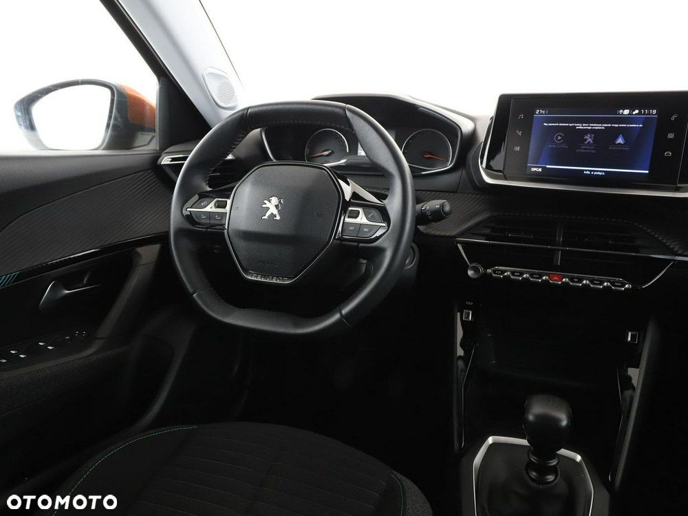 Peugeot 2008 Benzin 100 Allure - 17