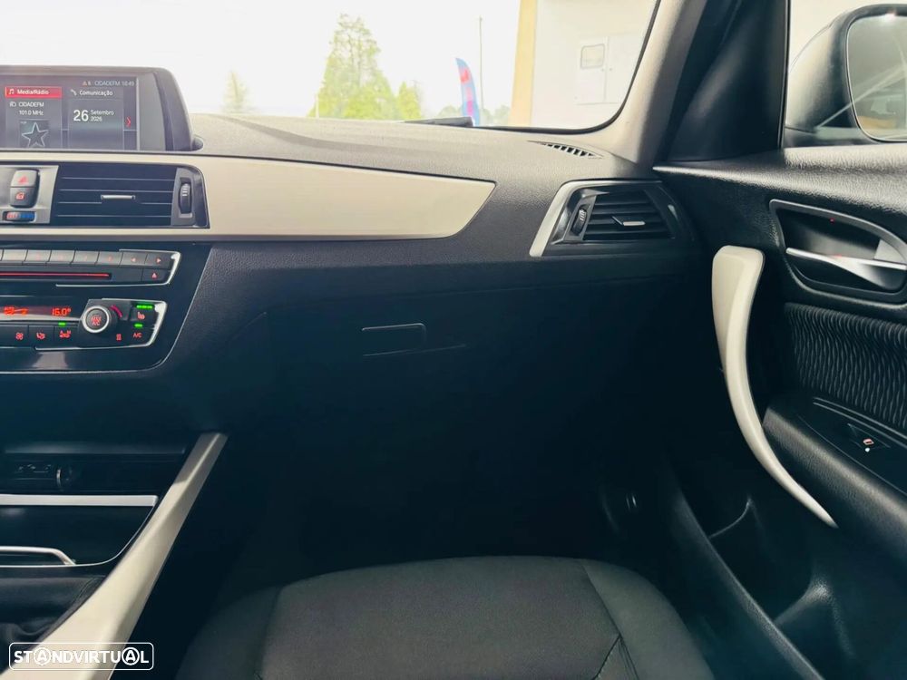 BMW 116 d EfficientDynamics Edition - 28