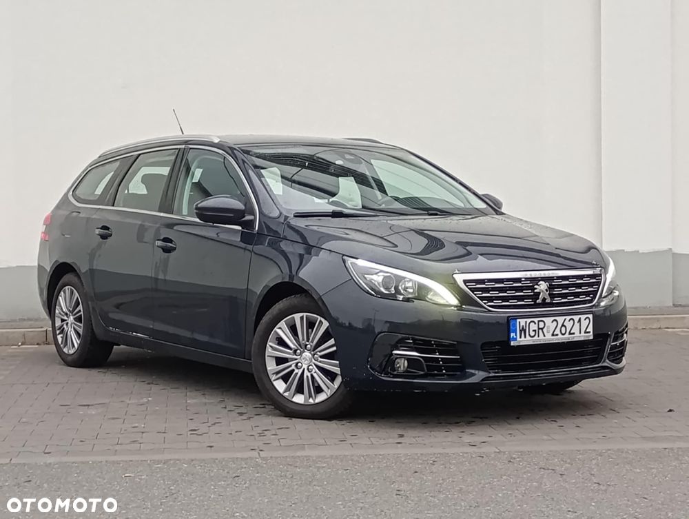 Peugeot 308 1.2 PureTech GPF Allure Pack S&S - 6