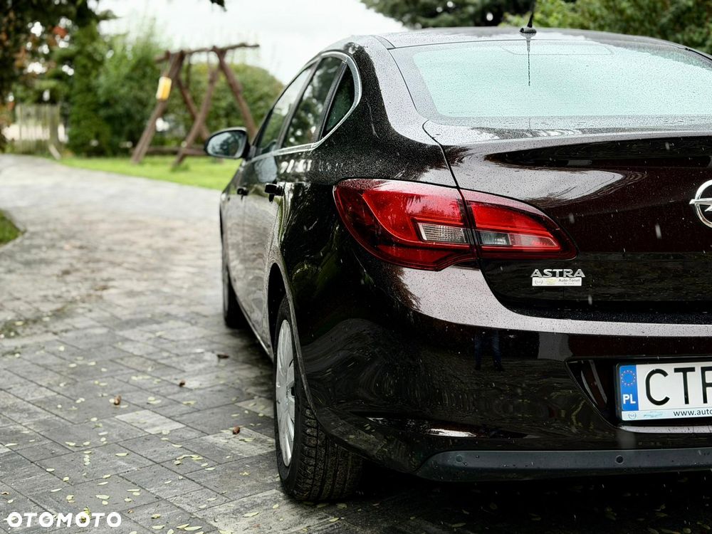 Opel Astra 1.6 Active - 13