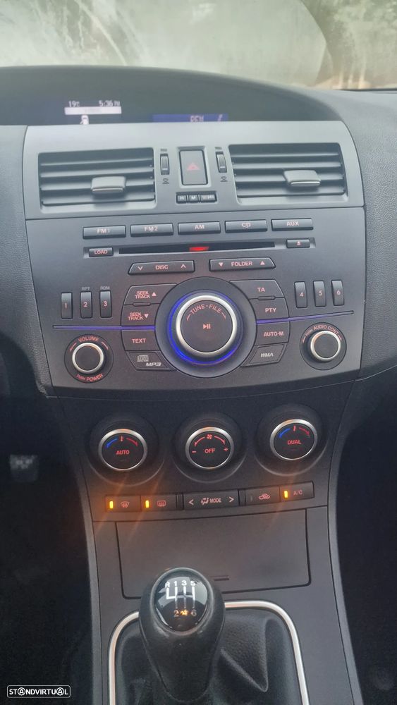 Mazda 3 MZ-CD 1.6 Comfort - 17