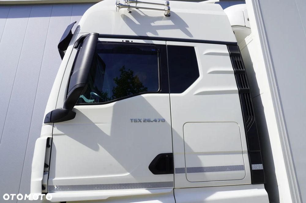MAN TGX 26.470 6x2 / 80 tys km!! / 2023 / Chłodnia KRONE 18 EPAL / Thermoking T-1000 R Spectrum / Multitemperatura - 16