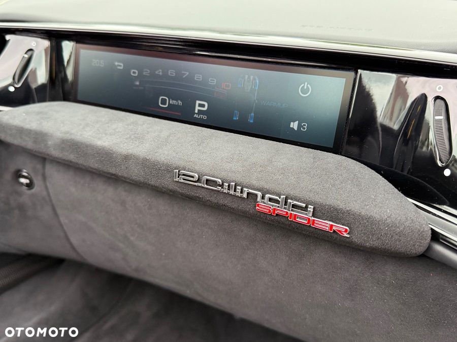 Ferrari 12Cilindri - 26