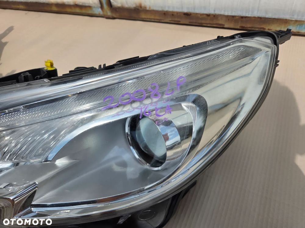 Lampy lampa przednia lewa prawa Peugeot 2008 I   9815405780   9815403080 - 5