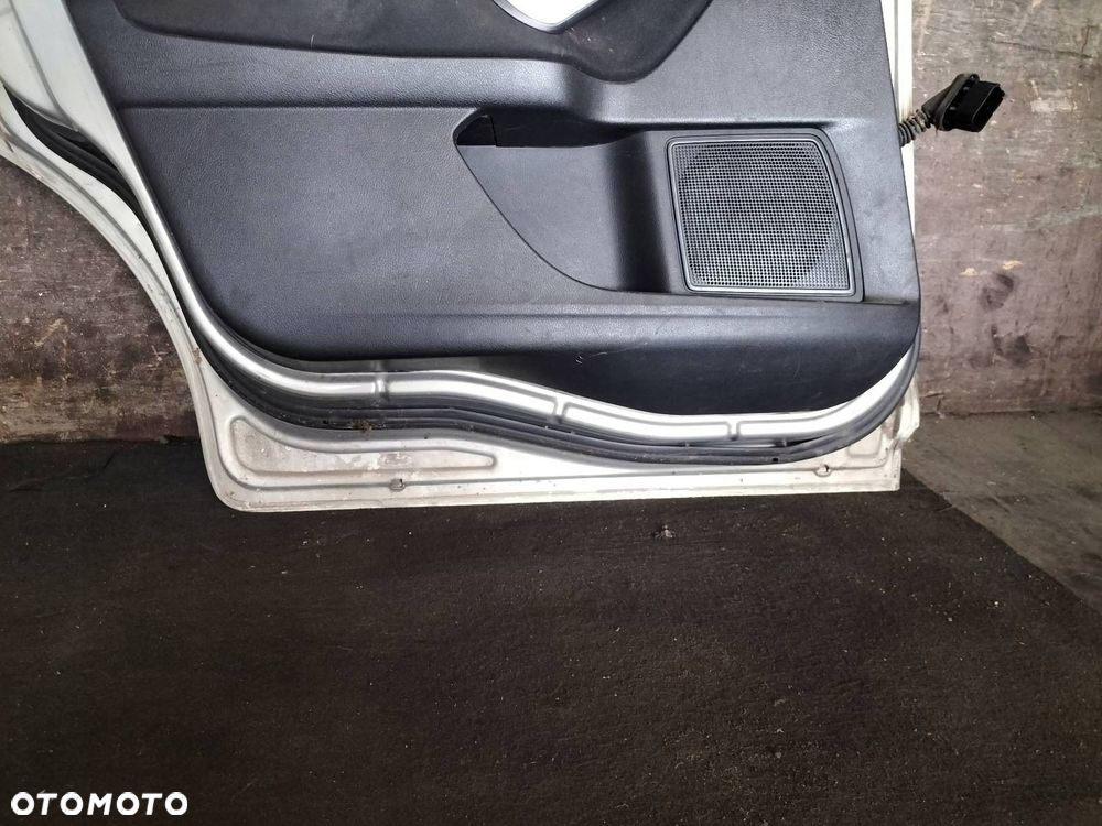 DRZWI KOMPLETNE LEWY TYŁ FORD MONDEO MK4 D8 - 11