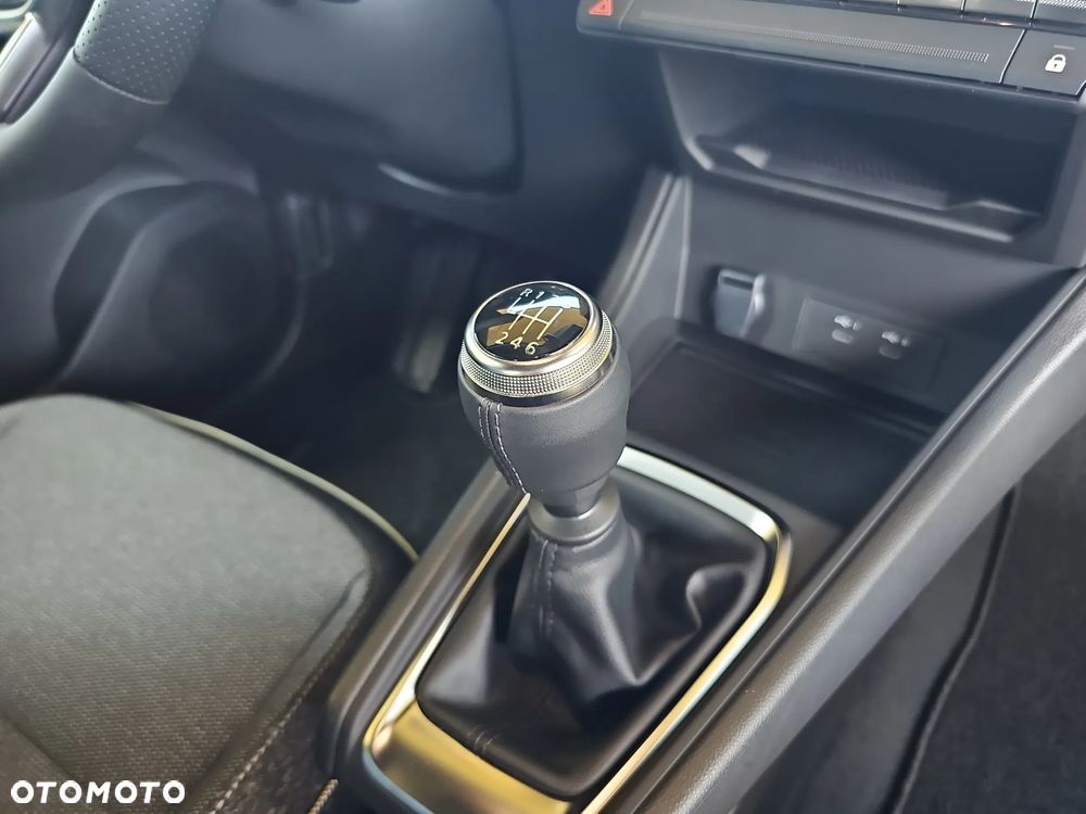 Renault Captur 1.0 TCe Techno - 28