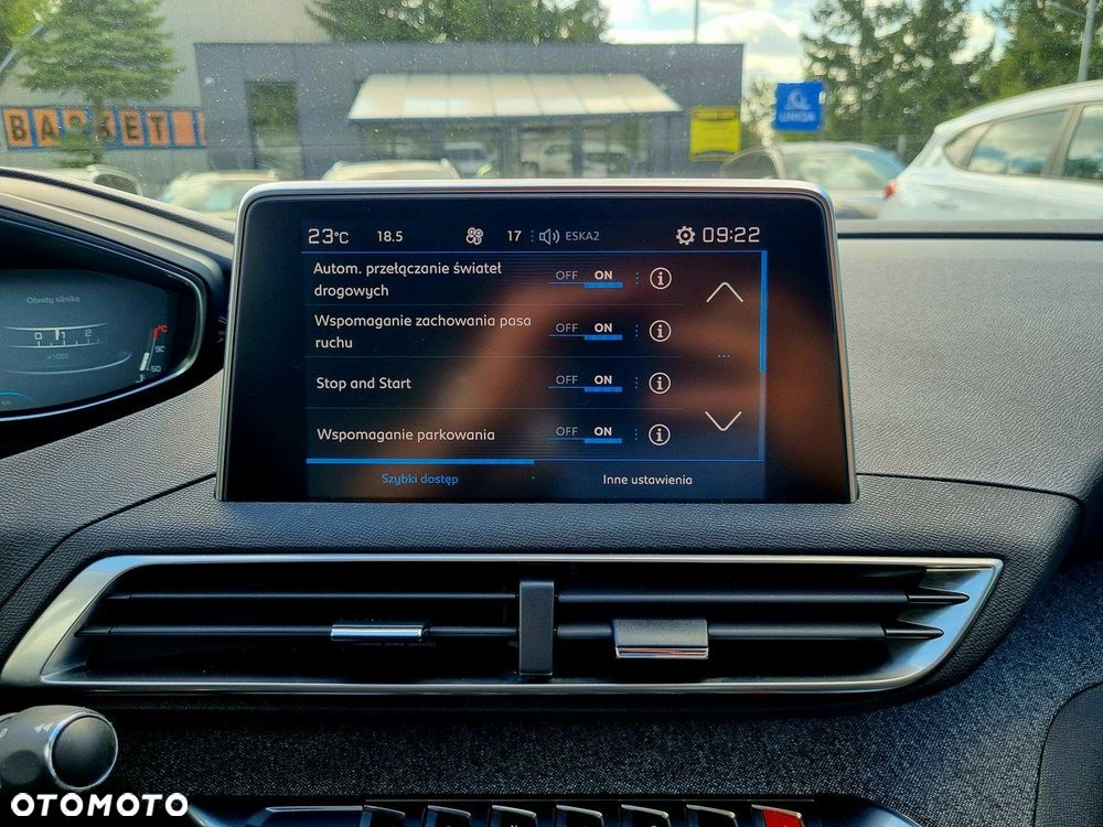 Peugeot 5008 1.5 BlueHDi Allure S&S - 23