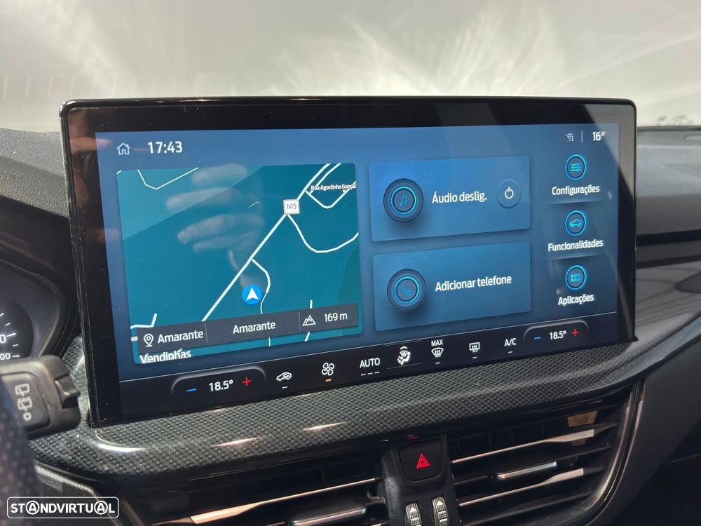 Ford Focus 1.0 EcoBoost MHEV ST-Line - 11