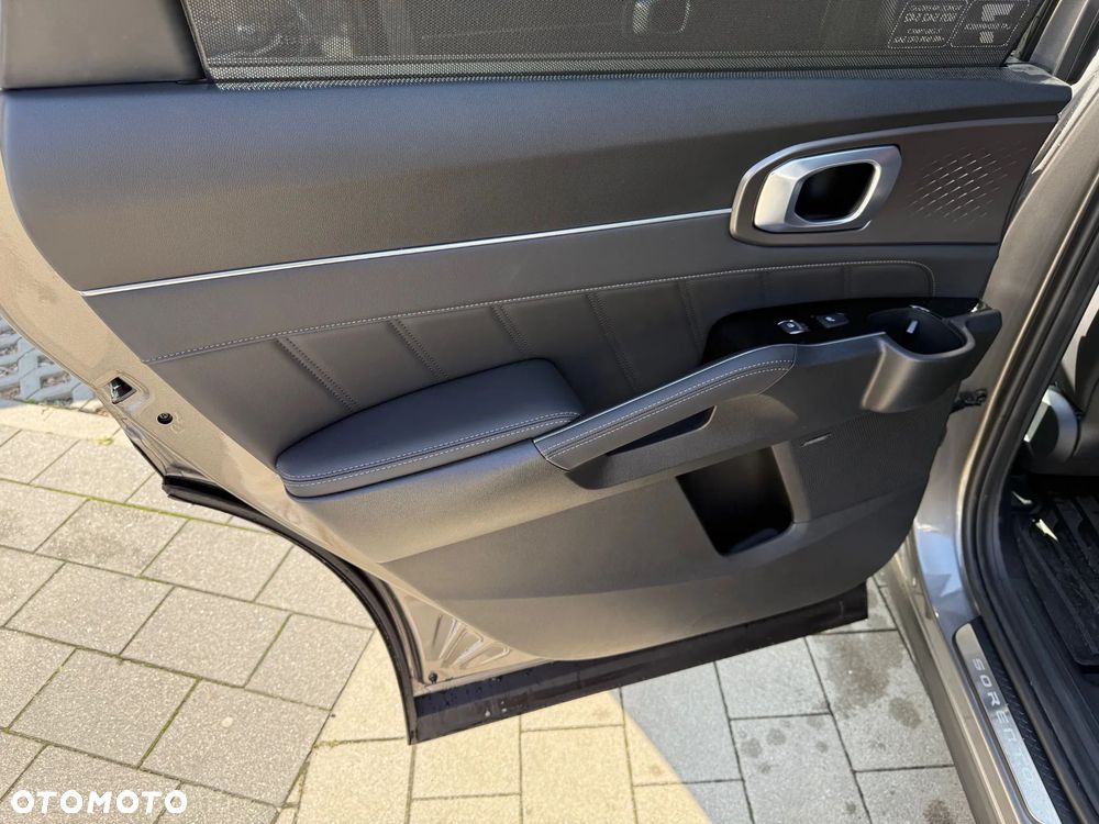 Kia Sorento 1.6 T-GDI HEV Prestige Line AWD 7os - 16