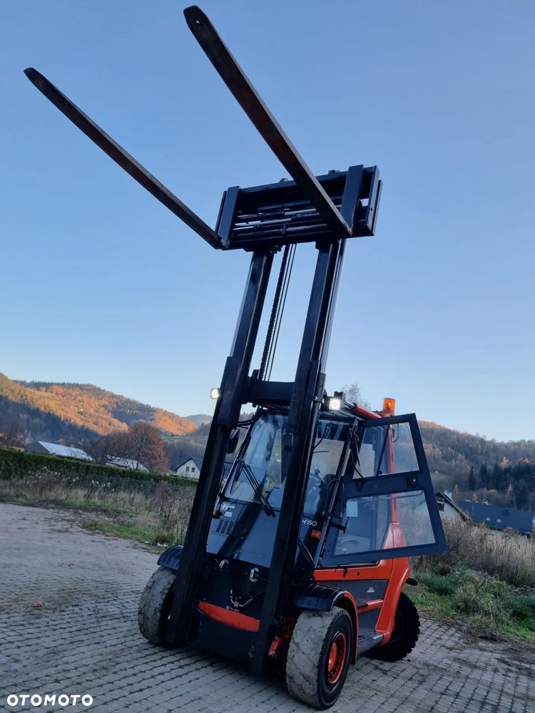 Linde H60D Wózek Widłowy 6 ton Udzwig. Silnik DEUTZ Turbo 6 cylindrów. 2x Posuw wideł Hydr. niski przebieg 6326h. Import Norwegia! Zero luzów i wycieków Jazda Hydrostatic. Stan Perfekcyjny! DIESEL - 7