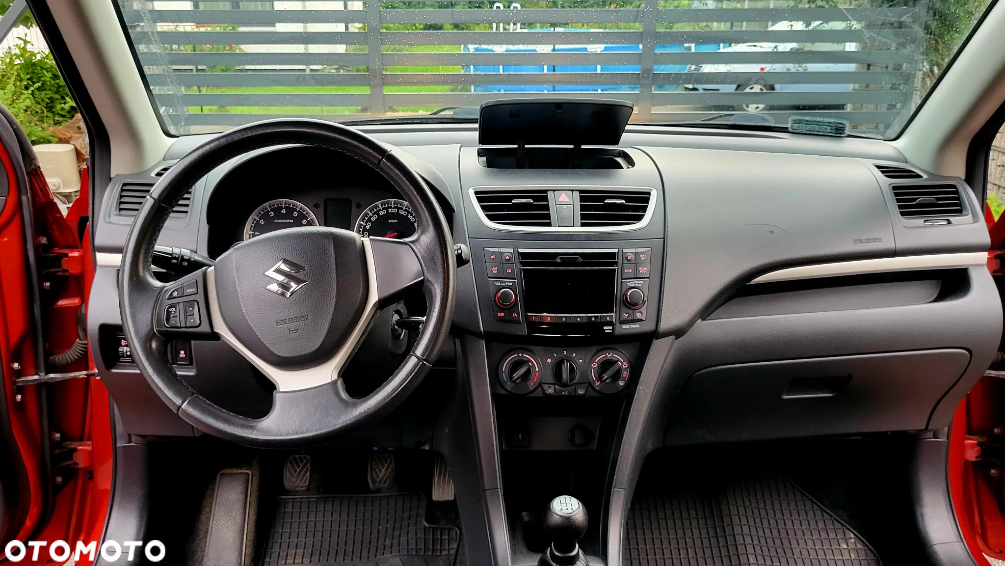 Suzuki Swift 1.2 Comfort Plus - 8