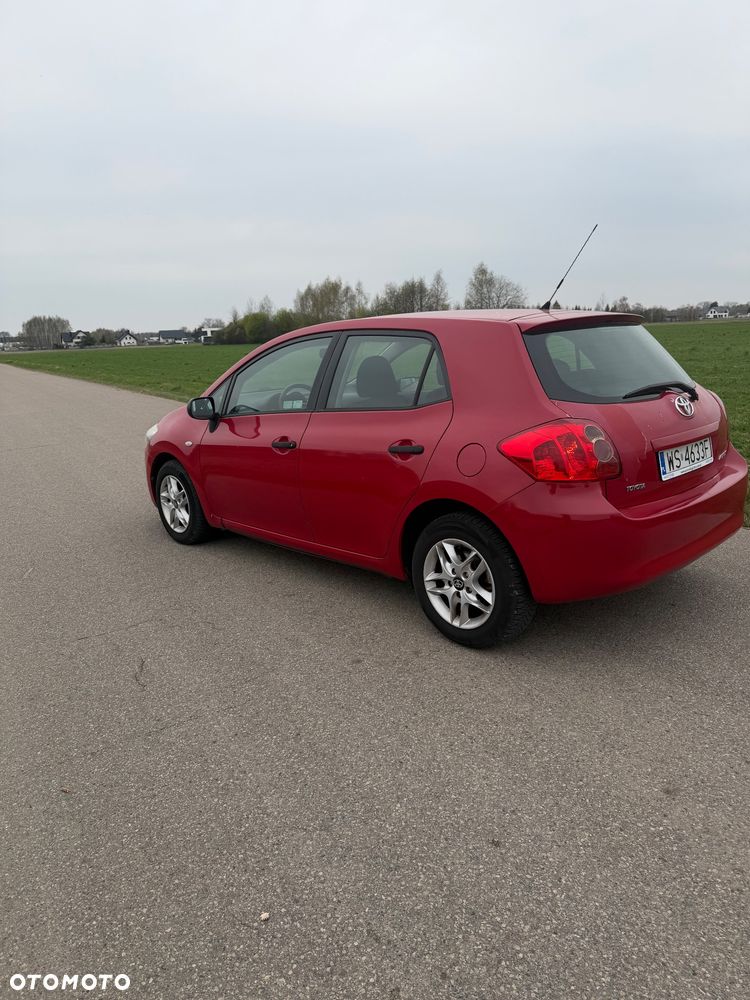 Toyota Auris 1.4 D-4D Luna - 6