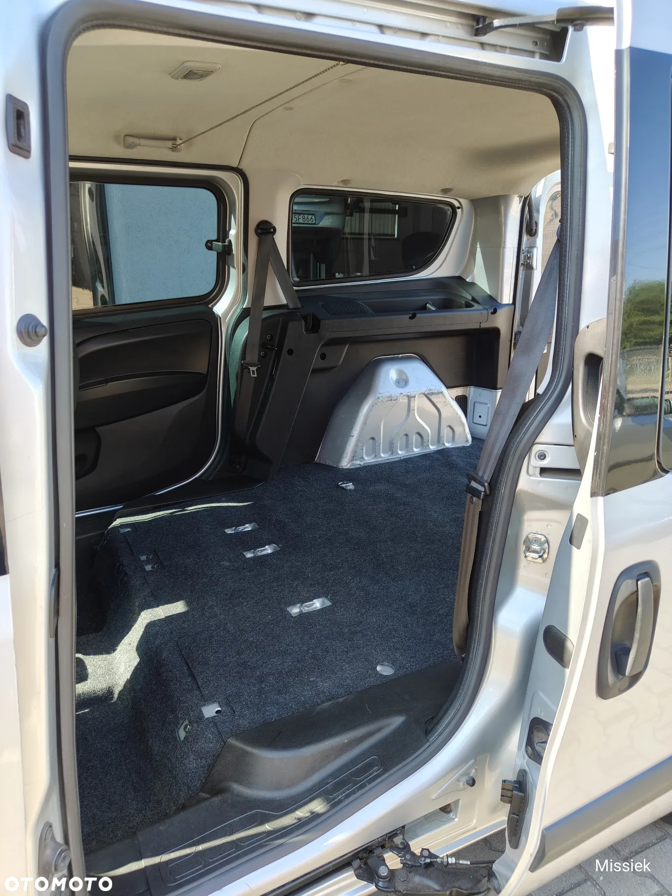Opel Combo Tour 1.6 CDTI Enjoy - 4