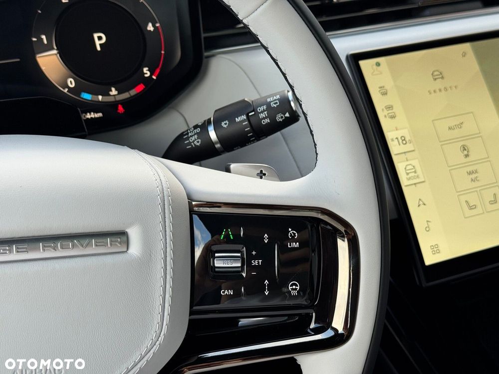 Land Rover Range Rover Sport - 16