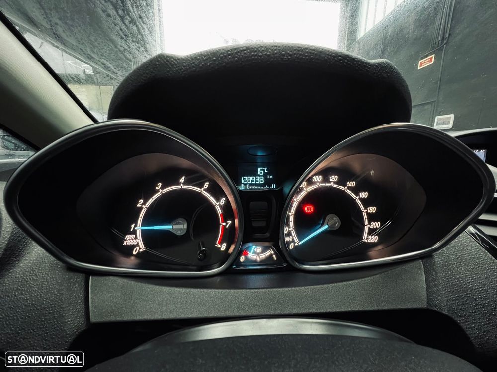 Ford Fiesta 1.0 T EcoBoost STLine - 16