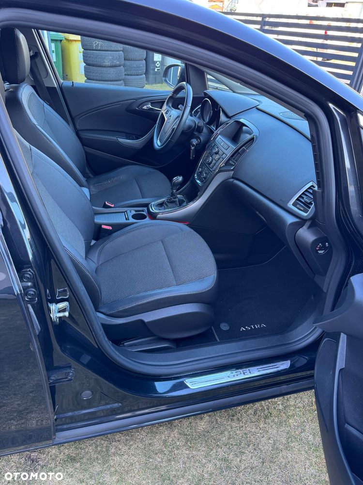 Opel Astra - 10