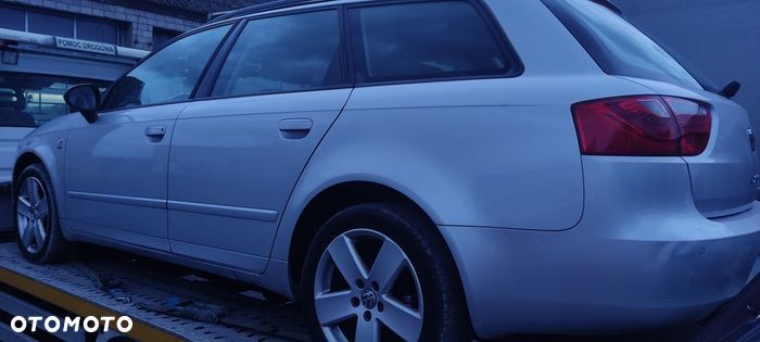 Na części Seat Exeo 2.0 TDI LX7W na części CAG CAGA Silnik Skrzynia Maska Zderzak Drzwi Klapa Szyba - 1