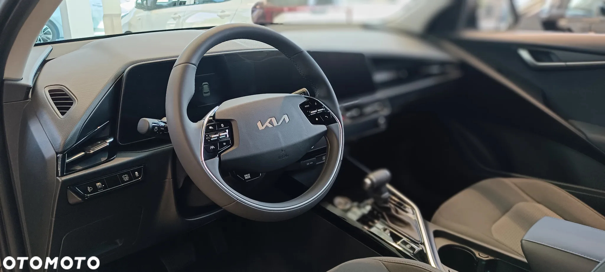 Kia Niro 1.6 GDI Hybrid M - 9