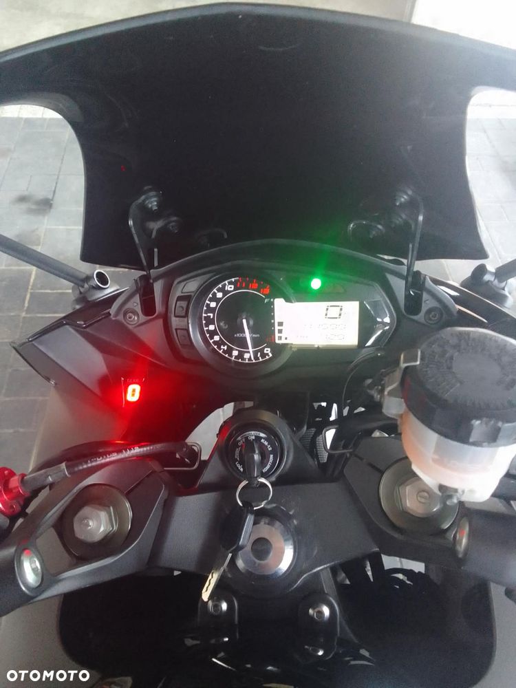 Kawasaki Ninja 1000 SX - 5
