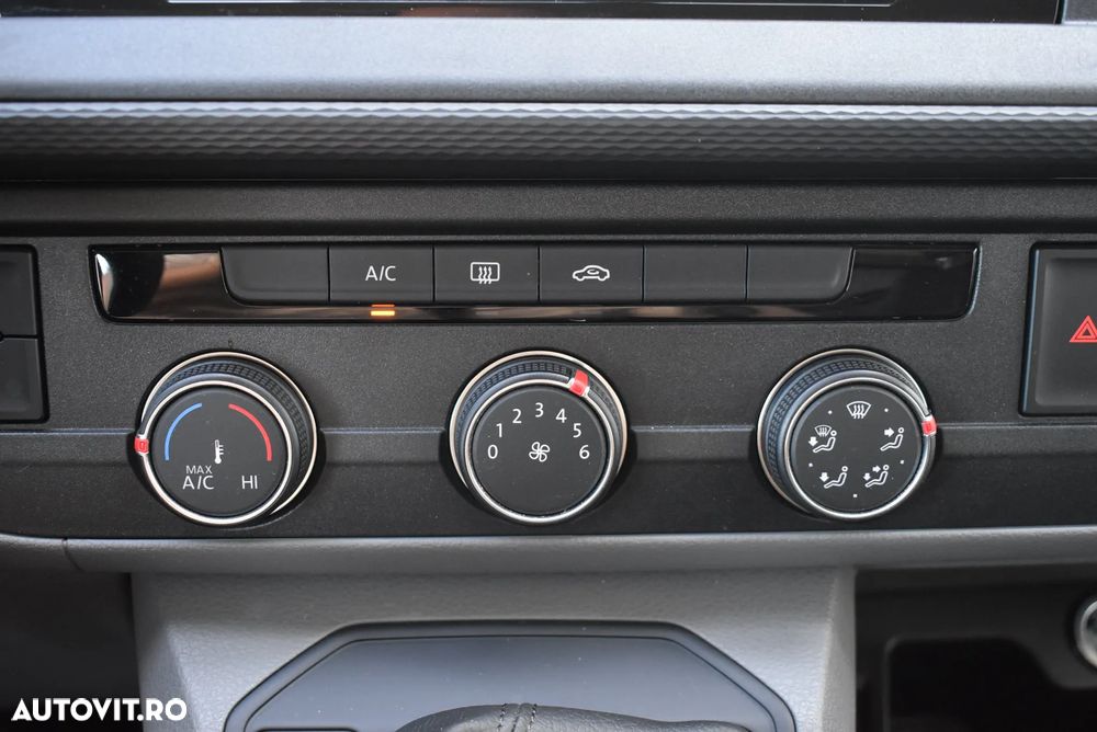 Volkswagen T6.1 Furgon LR 2.0 TDI 110KW DSG - 15
