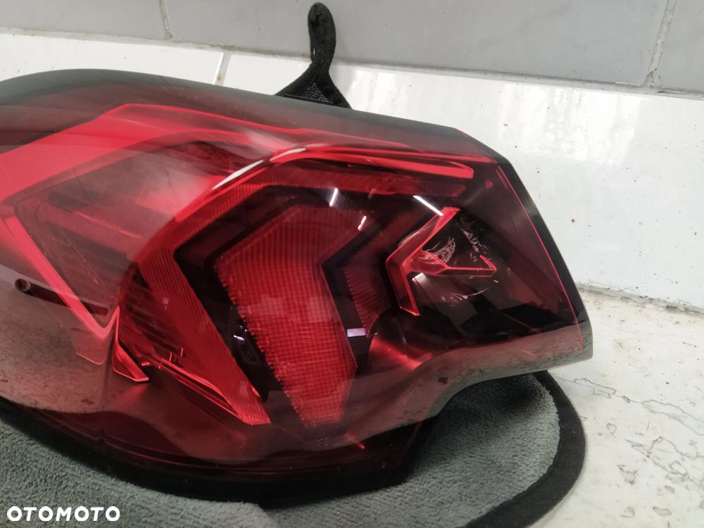 BMW 2 F74 LAMPA LEWA TYLNA LEWY TYŁ 4 PIN WERSJA USA I EU ORYGINAŁ - 5