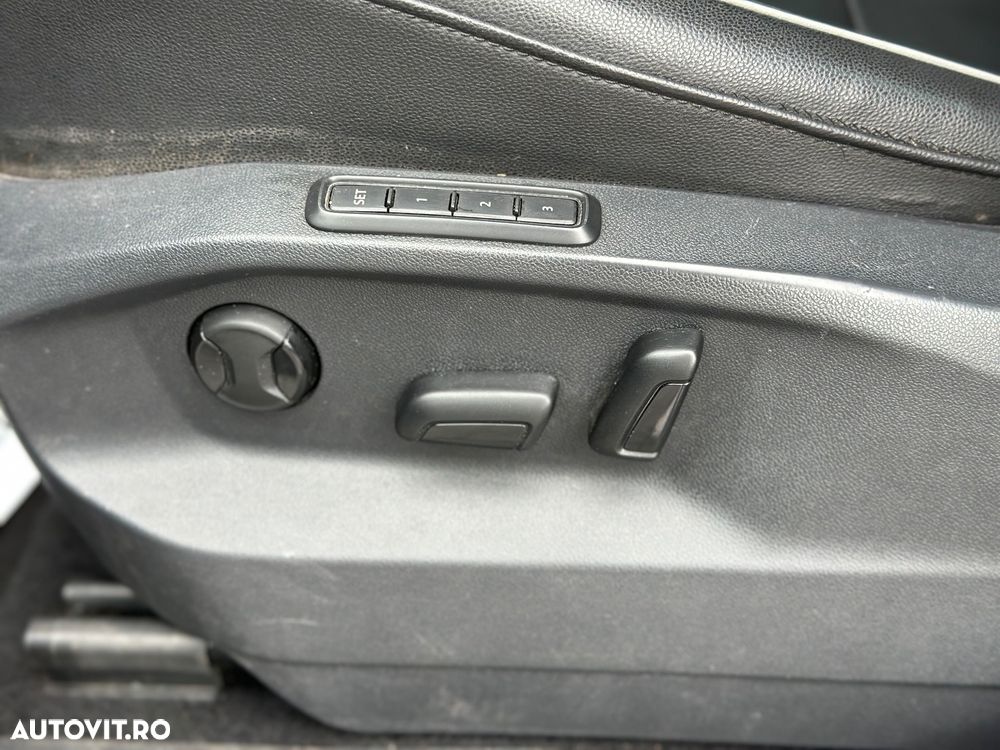 Volkswagen Tiguan 2.0 TDI SCR DSG United - 17