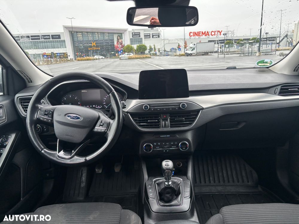 Ford Focus - 7