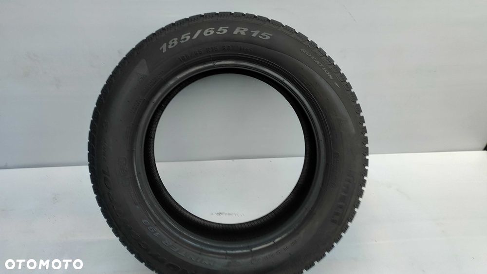 Opony Zimowe 185/65/15 Pirelli 2szt 7mm - 4