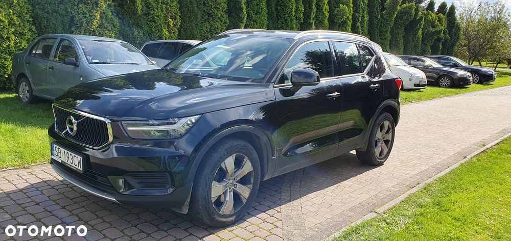Volvo XC 40 D3 AWD Momentum Pro - 2