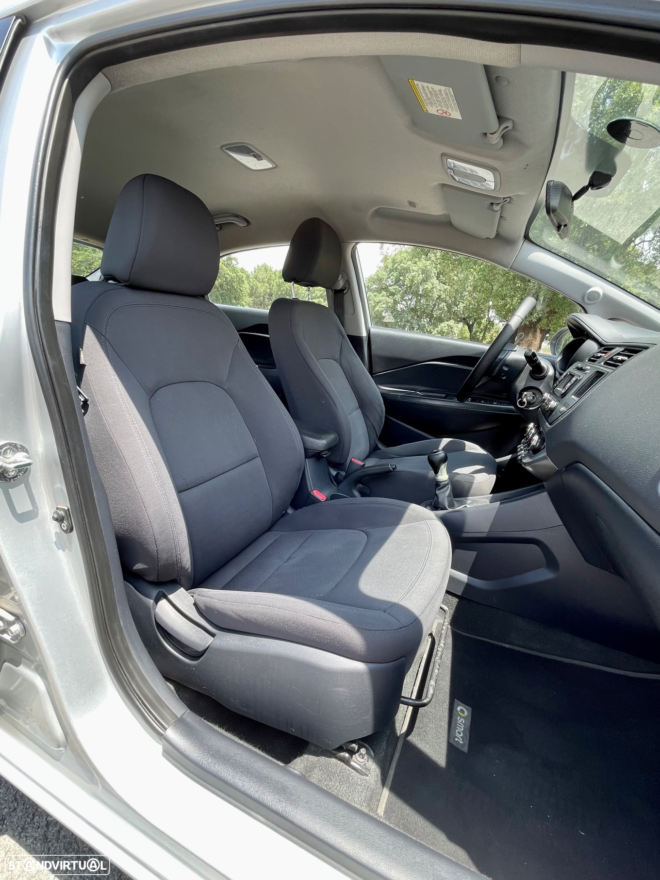 Kia Rio 1.2 CVVT More Edition - 12