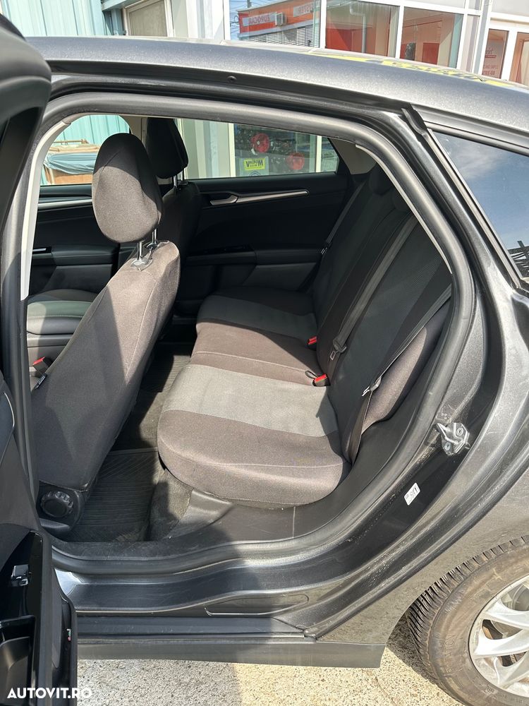 Ford Mondeo 2.0 TDCI PowerShift Business - 12