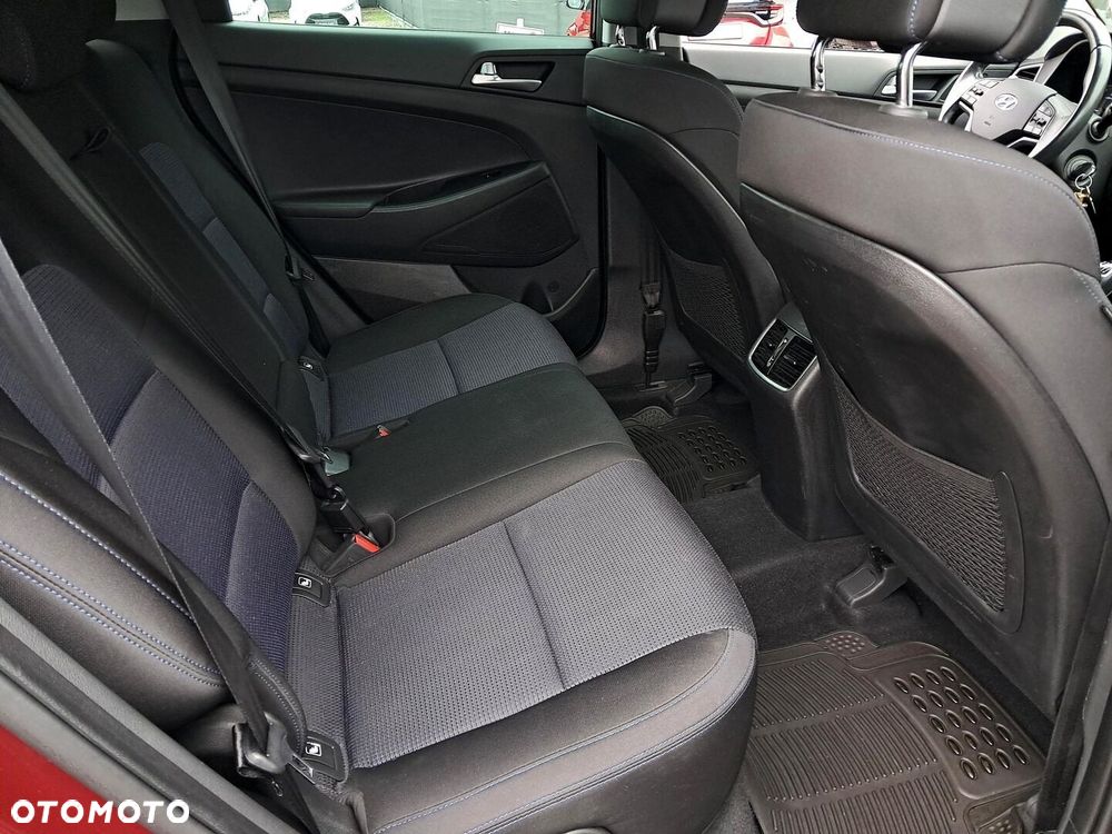 Hyundai Tucson 1.7 CRDI BlueDrive Comfort 2WD - 10
